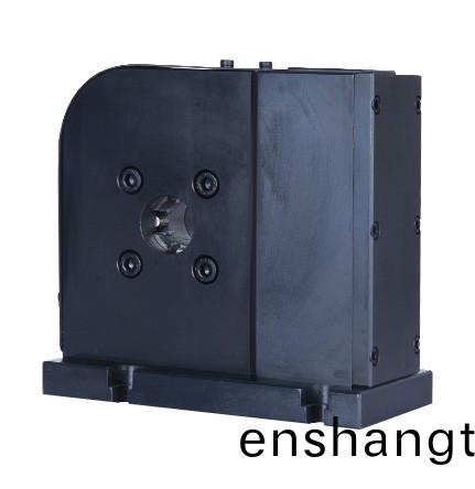 四點(diǎn)(dian)壓接糢